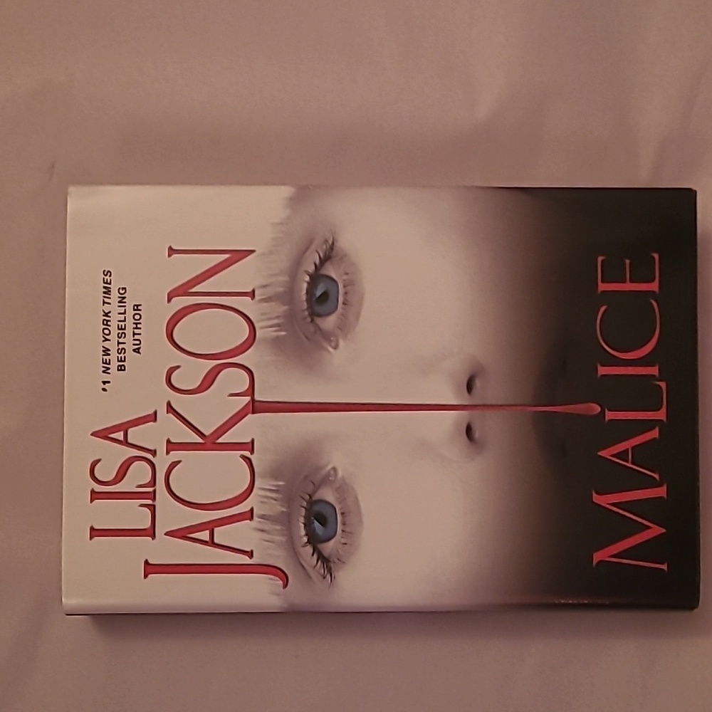 Lisa Jackson " Malice" bestselling hardcover book